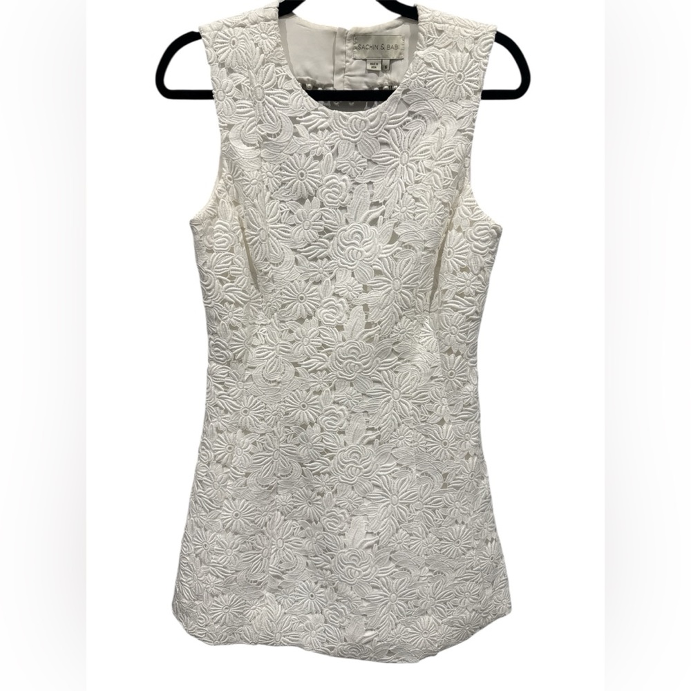 NWT Sachin & Babi Mon Coeur Lace Mini Dress w/ Heart Cutout Size 6 - Picture 6 of 12